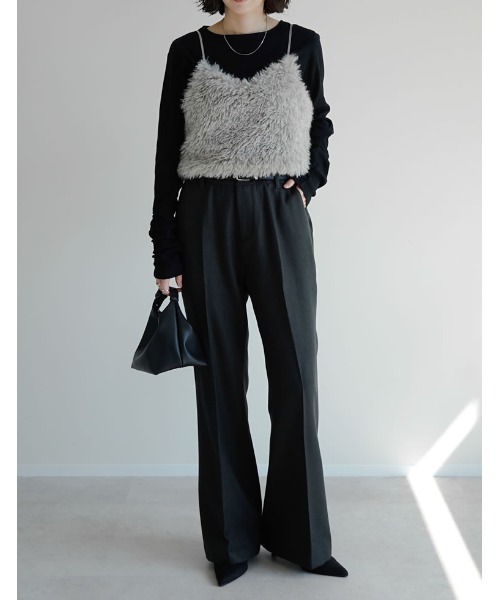 Re:EDIT（リエディ）の「[乾燥機対応][汗じみ防止][UVカット]選べるネックデザインリブカットソー袖ギャザー長袖トップス（Tシャツ/カットソー・レディース・ホワイト/ブラック/グレー/ホワイト系その他/ブラック系その他/グレー系その他/ホワイト系その他2/ブラック系その他2/グレー系その他2・MEDIUM/LARGE）」の21枚目の写真