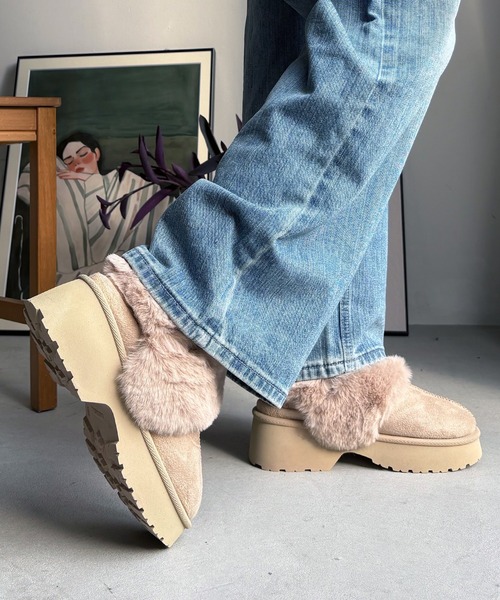 LUGG NAGG(ラグナグ)の「【厚底ヒール】バックバンドムートンサンダル【3E】(サンダル・レディース・ベージュ/キャメル/ブラック・M/S/L/LL)」の3枚目の写真