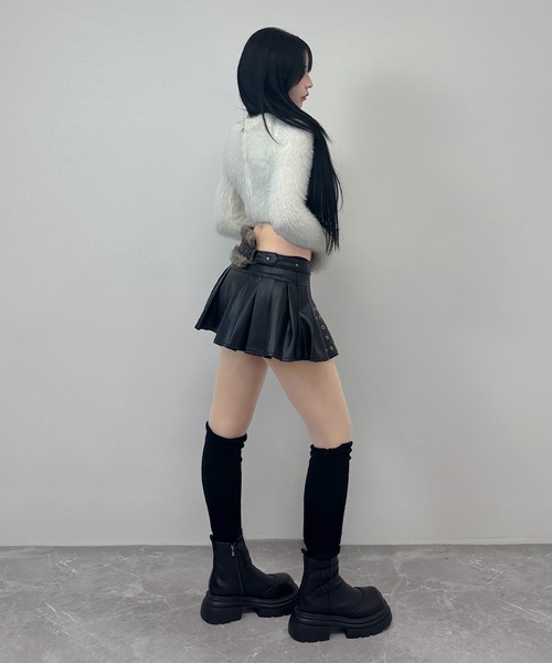 FOLLOWIN(フォロウィン)の「【ファーベルト付き】プリーツレザーミニスカート(スカート・レディース・ブラウン系その他/ブラウン/ブラック・LARGE/MEDIUM/SMALL)」の8枚目の写真
