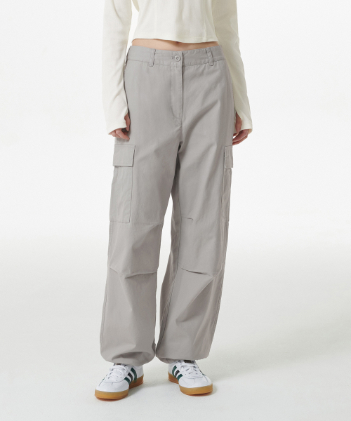 MUSINSA STANDARD WOMAN（ムシンサスタンダードウーマン）の「ウィメンズワイドカーゴパンツ[ライトグレー]（その他パンツ・レディース・その他・30/24/25/26/27/28/29）」の2枚目の写真