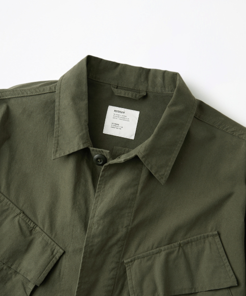 OUTSTANDING(アウトスタンディング)の「2ND POPLIN JUNGLE FATIGUE JACKET_OLIVE(ミリタリージャケット・メンズ・その他・SMALL/MEDIUM/LARGE)」の4枚目の写真