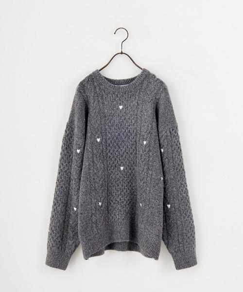 NOIR FABRIK/ヌワールファブリック] ハート刺繍 ケーブルニットプル