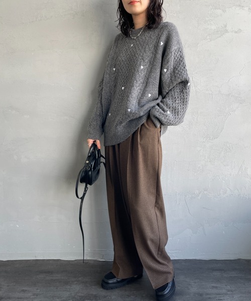 NOIR FABRIK/ヌワールファブリック] ハート刺繍 ケーブルニットプル