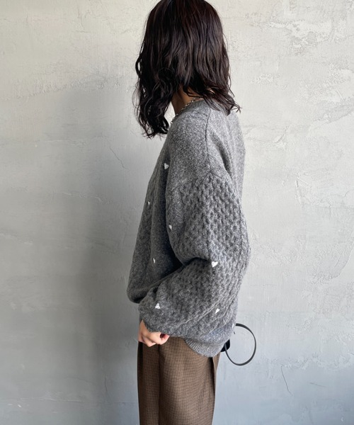 Noir Fabrik ハート刺繍ケーブルニットプルオーバー NOIR FABRIK/ヌワールファブリック] ハート刺繍 ケーブルニットプル