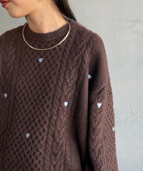 Noir Fabrik ハート刺繍ケーブルニットプルオーバー NOIR FABRIK/ヌワールファブリック] ハート刺繍 ケーブルニットプル