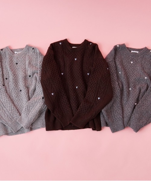Noir Fabrik ハート刺繍ケーブルニットプルオーバー NOIR FABRIK/ヌワールファブリック] ハート刺繍 ケーブルニットプル