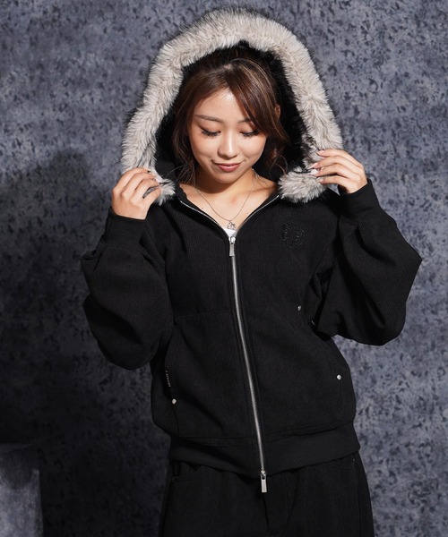 Laufer(ロイファー)の「【Laufer】ファー使い コーデュロイ ショートジャケット / Fur Corduroy Short Jacket / セットアップ 可能(ブルゾン・メンズ・ブラック/ブラウン/アイボリー・M/L)」の15枚目の写真