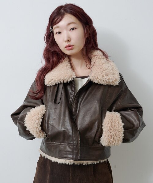 Kastane（カスタネ）の「【S.Mサイズ展開】ボアフライトジャケット（その他アウター・レディース・ブラウン/ブラック・SMALL/MEDIUM）」の17枚目の写真