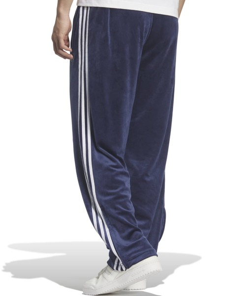 adidas(アディダス)の「adidas FB TP VELOUR / アディダス ファイヤーバード トラックパンツ ベロア(その他パンツ・メンズ・ネイビー・XXL/XL/L/M/S)」の6枚目の写真