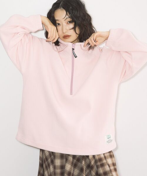 AMERICAN HOLIC（アメリカンホリック）の「Discus フリースハーフジッププルオーバー（ブルゾン・レディース・ブラック/ホワイト系その他/ピンク・FREE）」の3枚目の写真