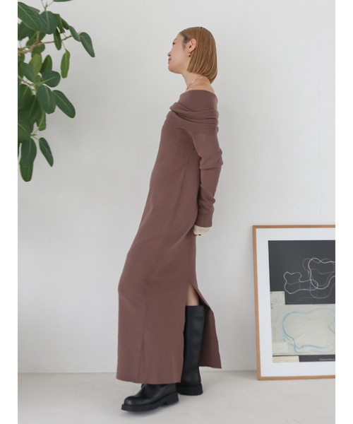 Ungrid（アングリッド）の「オフショルニットワンピース（ワンピース・レディース・グリーン/ブラウン/ブラック・FREE）」の11枚目の写真