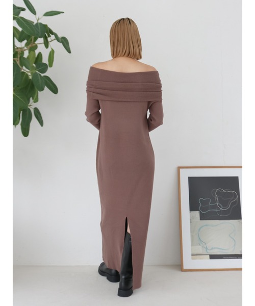 Ungrid（アングリッド）の「オフショルニットワンピース（ワンピース・レディース・グリーン/ブラウン/ブラック・FREE）」の12枚目の写真