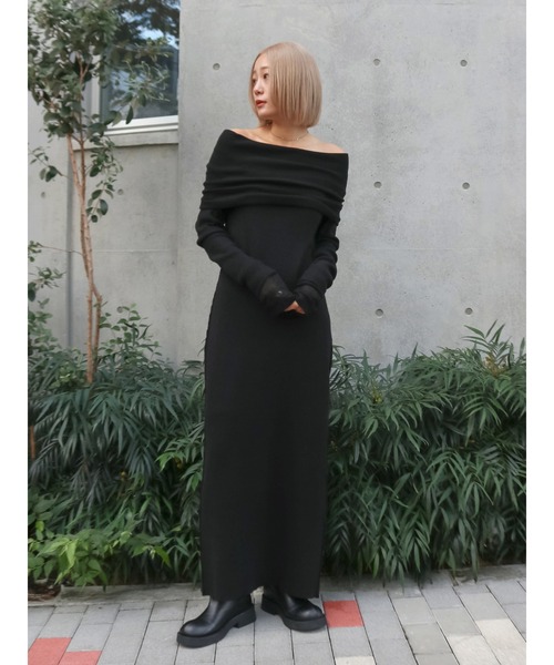 Ungrid（アングリッド）の「オフショルニットワンピース（ワンピース・レディース・グリーン/ブラウン/ブラック・FREE）」の4枚目の写真