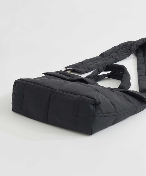 beautiful people（ビューティフルピープル）の「【beautiful people×THE TOKYO/ビューティフルピープル×ザトウキョウ】別注 shoulder bag/ショルダーバッグ/ナイロンバッグ/ヘルメットバッグ/巾着バッグ（ショルダーバッグ・レディース・ブラック/カーキ/グレー・FREE）」の6枚目の写真