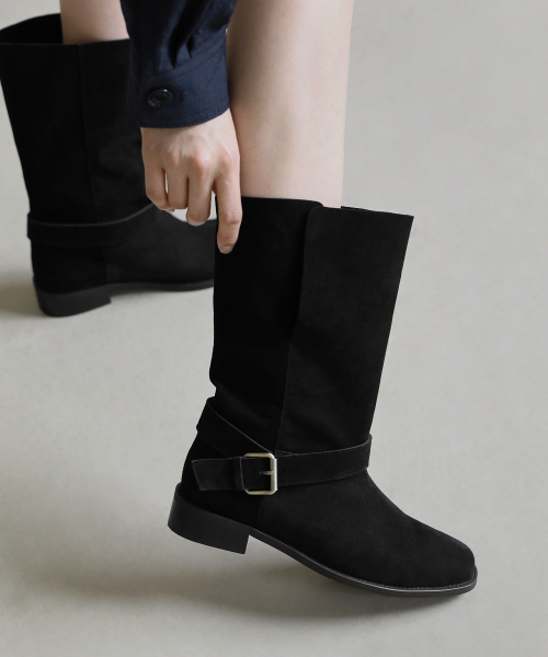 SAPPUN（サプン）の「Crizelle バックル ストラップ ミドルブーツ (3cm)（ブーツ・レディース・ブラック/ダークブラウン/ベージュ・25.5cm/22.5cm/23cm/23.5cm/24cm/24.5cm/25cm）」の6枚目の写真