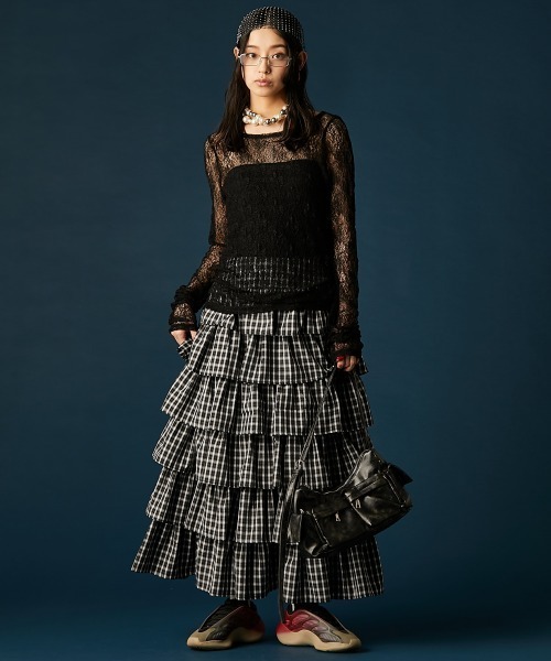 GEVS.(ジェイヴィス)の「レースクルーネックプルオーバー<大きいサイズ有>GEVS.(Tシャツ/カットソー・レディース・ブラック/オフホワイト・M/5L/4L/3L/LL/L)」の13枚目の写真