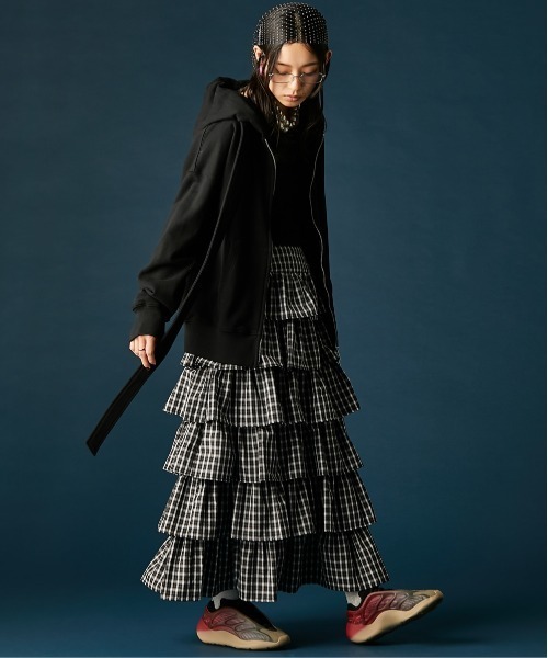 GEVS.(ジェイヴィス)の「レースクルーネックプルオーバー<大きいサイズ有>GEVS.(Tシャツ/カットソー・レディース・ブラック/オフホワイト・M/5L/4L/3L/LL/L)」の18枚目の写真