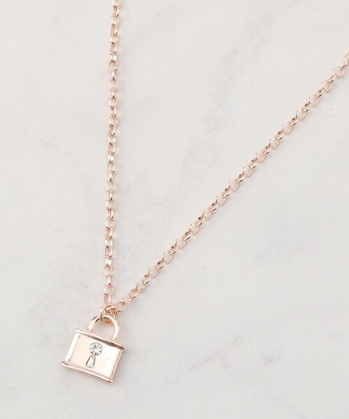 SHOO・LA・RUE（シューラルー）の「キーネックレス（ネックレス・レディース・シルバー/ピンクゴールド/ゴールド・00）」の10枚目の写真
