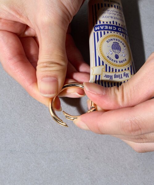BIRTHDAY BAR(バースデイバー)の「HAND MATE HAND CREAM(ハンドケア/ハンドクリーム・レディース・レッド/ネイビー・0)」の4枚目の写真