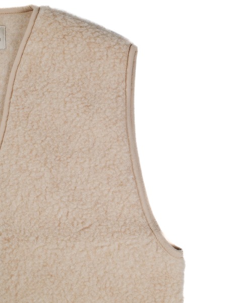 COLD BREAKER（コールドブレーカー）の「【COLD BREAKER/コールドブレーカー】V NECK ZIP VEST（その他アウター・メンズ・ベージュ/ブラック・LARGE/MEDIUM）」の12枚目の写真