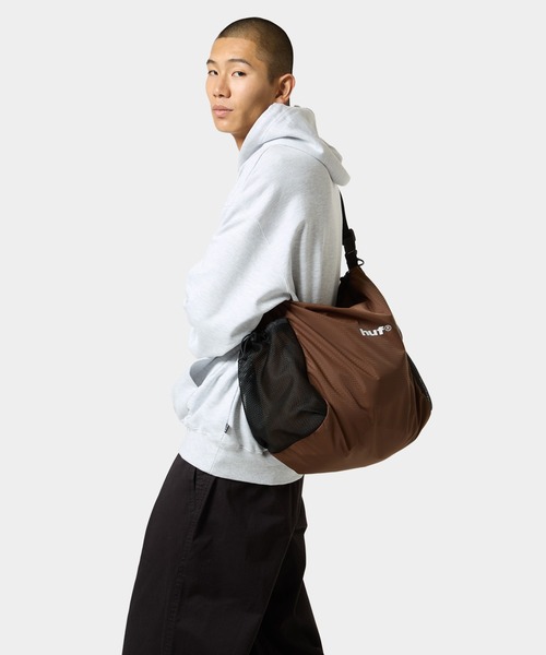 HUF(ハフ)の「HUF eightynine SHOULDER BAG(ショルダーバッグ・メンズ・ブラウン/ブラック/ライトブルー・O/S)」の12枚目の写真