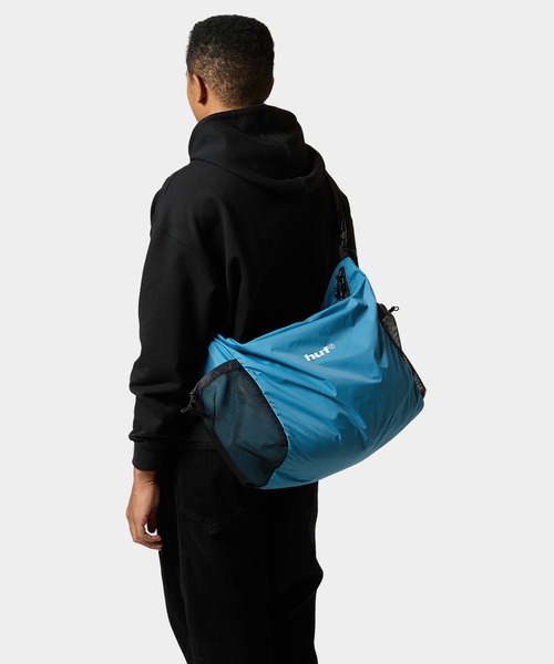 HUF(ハフ)の「HUF eightynine SHOULDER BAG(ショルダーバッグ・メンズ・ブラウン/ブラック/ライトブルー・O/S)」の14枚目の写真