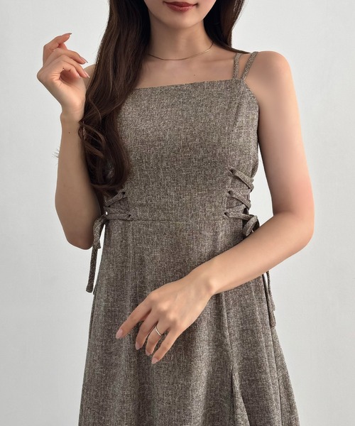 CENEA（セネア）の「薄手ツイードレースアップラッフルキャミワンピース[低身長サイズLP有り]（ワンピース・レディース・ライトベージュ/ブラック/ダークベージュ/グレー/ライトブラウン・LARGE/MEDIUM/SMALL/LP/X-LARGE）」の12枚目の写真