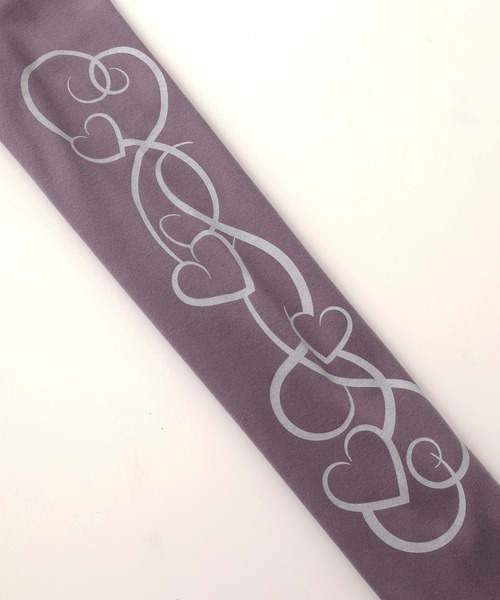 X-girl(エックスガール)の「ORNAMENT HEART SLEEVE RAGLAN L/S BABY TEE(Tシャツ/カットソー・レディース・ブラウン/ブラック/オリーブ・S/M)」の11枚目の写真