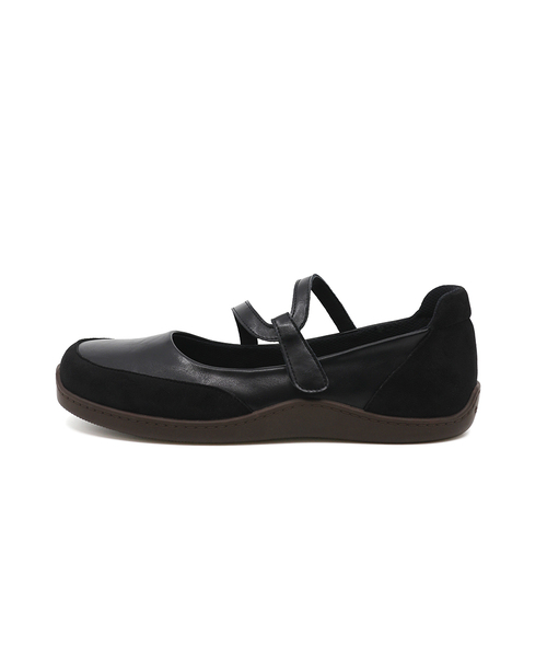 FOGGY MOODY(ポギムディ)の「Bitter 0002. Rubber Sole Curved Velcro - 3colors(バレエシューズ・レディース・ブラック/ブラウン/シルバー・23cm/23.5cm/24cm/24.5cm/25cm/22.5cm)」の2枚目の写真
