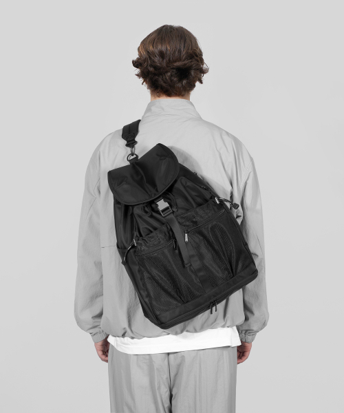 QUALPACK（クアルパック）の「アミッドウェーブスリングバックパック101（バックパック/リュック・レディース・その他・LARGE）」の13枚目の写真