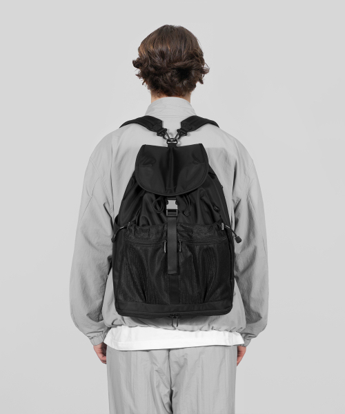QUALPACK（クアルパック）の「アミッドウェーブスリングバックパック101（バックパック/リュック・レディース・その他・LARGE）」の14枚目の写真