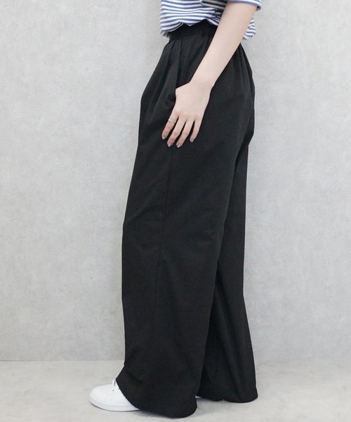 SELECT LEVERY(セレクトリベリー)の「接触冷感 イージーケアツイルツータックパンツ(その他パンツ・レディース・アイボリー/ブラック/ベージュ/チャコール・MEDIUM)」の17枚目の写真