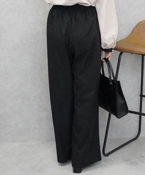 SELECT LEVERY(セレクトリベリー)の「接触冷感 イージーケアツイルツータックパンツ(その他パンツ・レディース・アイボリー/ブラック/ベージュ/チャコール・MEDIUM)」の19枚目の写真