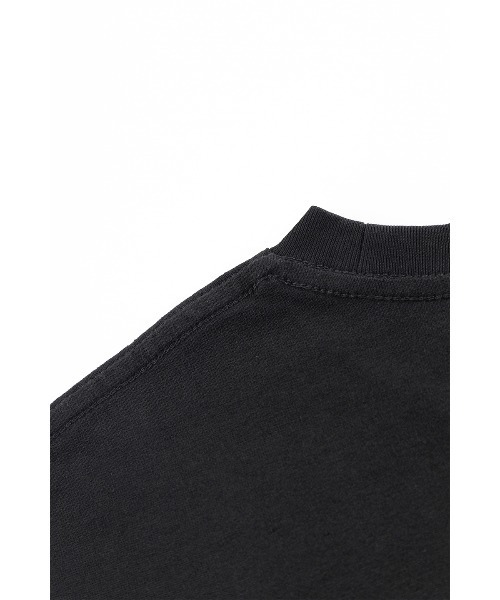 Hypolygon（ハイポリゴン）の「Tシャツ｜Distressed Tee｜Hypolygon（Tシャツ/カットソー・メンズ・ホワイト/ブラック・SMALL/MEDIUM/LARGE）」の8枚目の写真