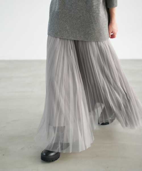 Spick & Span(スピックアンドスパン)の「《追加2》ランダムチュールプリーツスカート(スカート・レディース・グレー/モカ・36/38)」の1枚目の写真