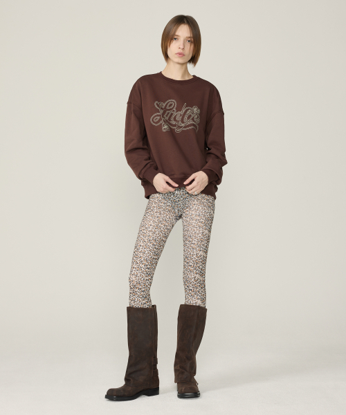 FEIHEI(フェイヘイ)の「LOVE FIN SWEAT SHIRT BROWN(スウェット・レディース・ブラウン・SMALL/MEDIUM/LARGE)」の2枚目の写真