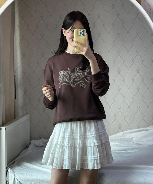 FEIHEI(フェイヘイ)の「LOVE FIN SWEAT SHIRT BROWN(スウェット・レディース・ブラウン・SMALL/MEDIUM/LARGE)」の5枚目の写真