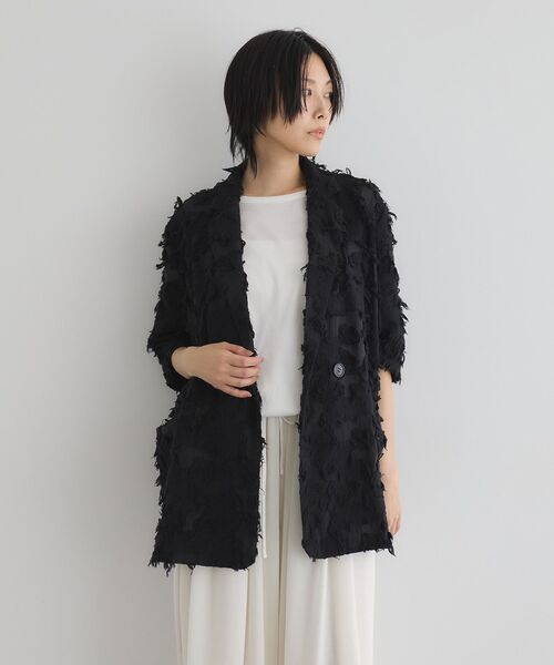 GARAGE OF GOOD CLOTHING（ガレージオブグッドクロージング）の「ジャガード半袖ジャケット（テーラードジャケット・レディース・ホワイト/ブラック・FREE）」の2枚目の写真