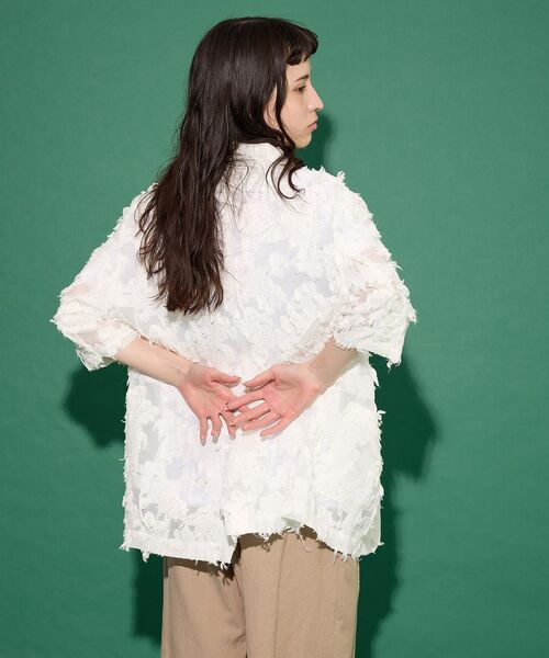 GARAGE OF GOOD CLOTHING（ガレージオブグッドクロージング）の「ジャガード半袖ジャケット（テーラードジャケット・レディース・ホワイト/ブラック・FREE）」の6枚目の写真