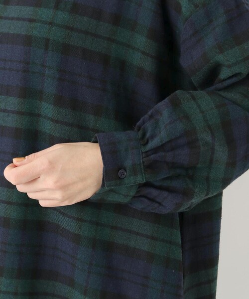 one'sterrace(ワンズテラス)の「ネルAラインワンピース(ワンピース・レディース・グリーン系その他6/ブラック系8・02)」の8枚目の写真