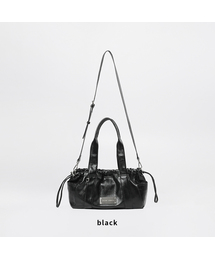 OCCURSOURCE（アキュアソース）の「エバミディウムバッグ 3カラー（ショルダーバッグ）」