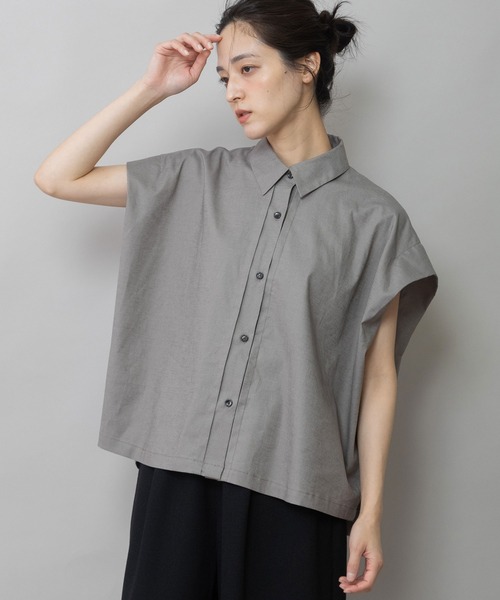 Munich(ミューニック)の「【UVカット】【接触冷感】ヘンプシャンブレータックスリーブシャツ(シャツ/ブラウス・レディース・ブラック/モカ/ネイビー・FREE)」の10枚目の写真