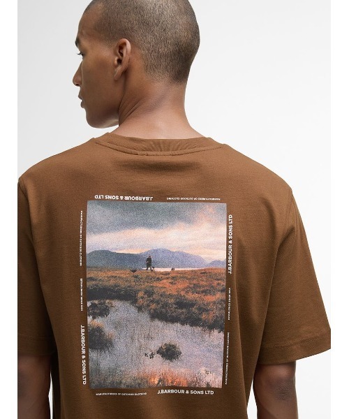 Barbour(バブアー)の「Parkend グラフィック Tシャツ(Tシャツ/カットソー・メンズ・ブラウン/レッド/ホワイト/ブラック・MEDIUM/SMALL/LARGE)」の12枚目の写真