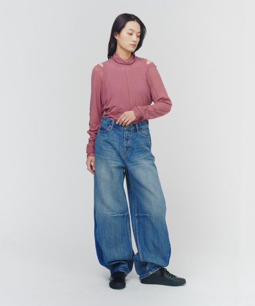 THINGS THAT MATTER（シングス ザット マター）の「CURVE SILHOUETTE DENIM / カーブ シルエット デニム（デニムパンツ・レディース・ブラック/ブルー・1/2）」の21枚目の写真