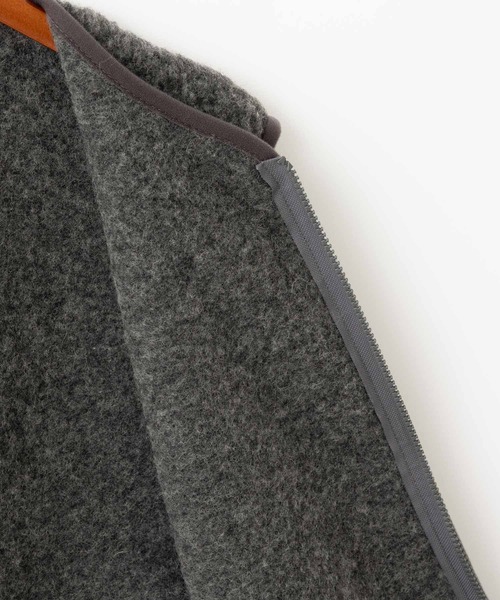 COLD BREAKER(コールドブレーカー)の「COLD BREAKER WOOL VEST PEPTICO コールドブレイカー ウールベスト(ベスト・レディース・ライトベージュ/チョコ/チャコールグレー/ナチュラル/ブラック/シルバーグレー・MEDIUM/SMALL/X-SMALL)」の14枚目の写真