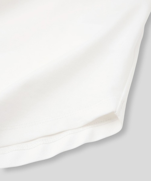 KINO THE KEI(キノザケイ)の「カップ付き スクープネック プルオーバー KINO THE KEI(Tシャツ/カットソー・レディース・ホワイト/ブラック/ネイビー・フリー)」の5枚目の写真