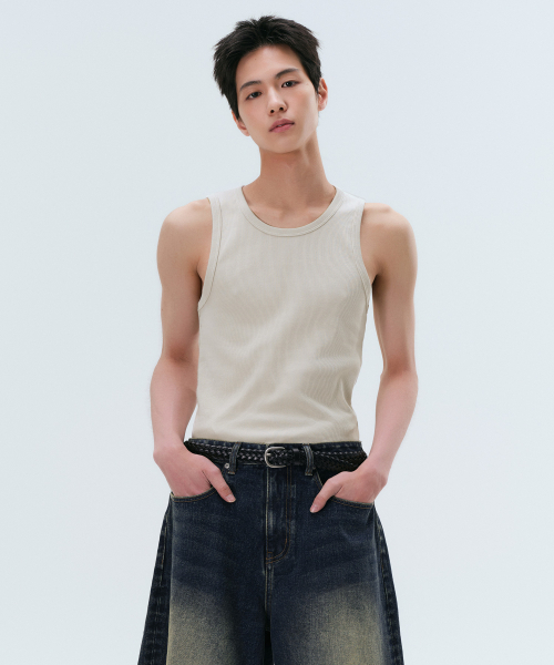 MUSINSA STANDARD（ムシンサスタンダード）の「エッセンシャルタンクトップ [ダスティクリーム]（Tシャツ/カットソー・メンズ・その他・SMALL/MEDIUM/LARGE/X-LARGE/XX-LARGE/XXX-LARGE）」の3枚目の写真