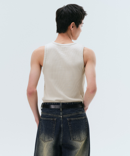 MUSINSA STANDARD（ムシンサスタンダード）の「エッセンシャルタンクトップ [ダスティクリーム]（Tシャツ/カットソー・メンズ・その他・SMALL/MEDIUM/LARGE/X-LARGE/XX-LARGE/XXX-LARGE）」の11枚目の写真