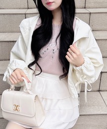 INGNI（イング）の「袖レースアップクロップド丈マウンテンパーカー（マウンテンパーカー）」