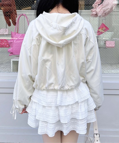 INGNI（イング）の「袖レースアップクロップド丈マウンテンパーカー（マウンテンパーカー・レディース・ピンク/ブラック/アイボリー・M）」の18枚目の写真